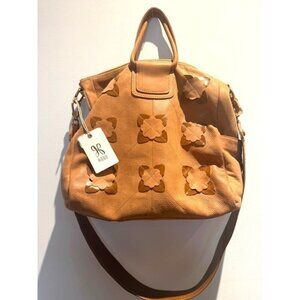 HOBO Large Buffed Tan Leather Sheila Satchel - Everyday